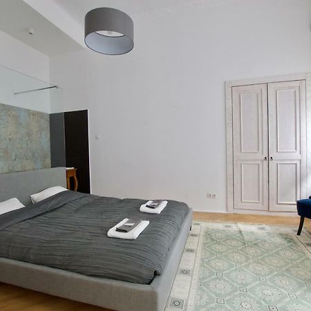 Luxury Apartment By Hi5 - Oktober 6 Street Budapest Kültér fotó