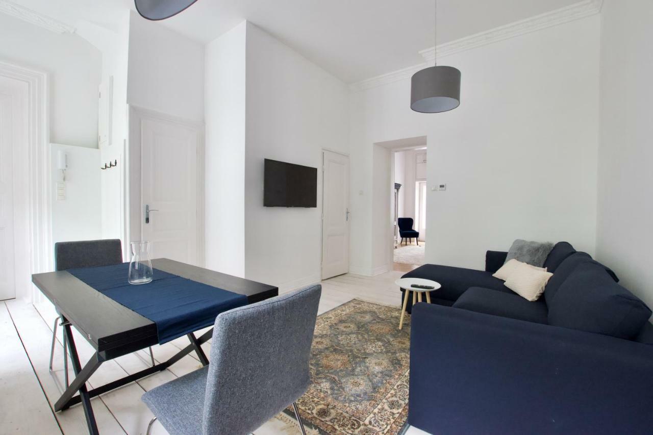 Luxury Apartment By Hi5 - Oktober 6 Street Budapest Kültér fotó